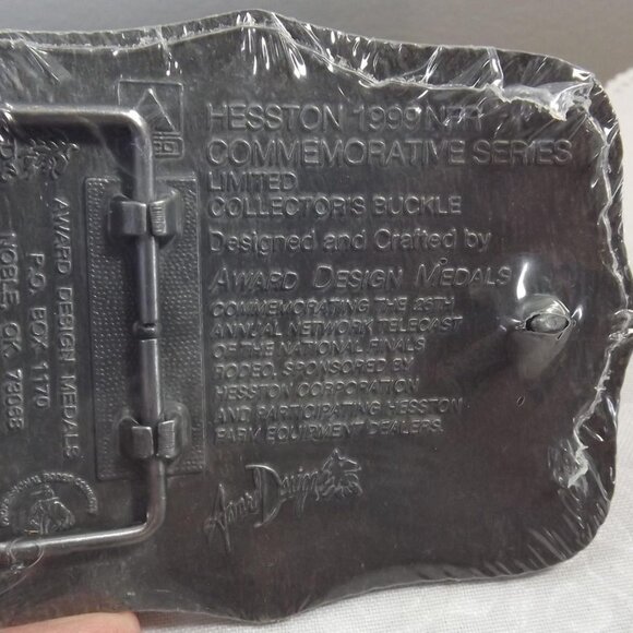 National Finals Rodeo 1999 Hesston Commemorative Series Limited NOS Belt Buckle - Picture 2 of 6